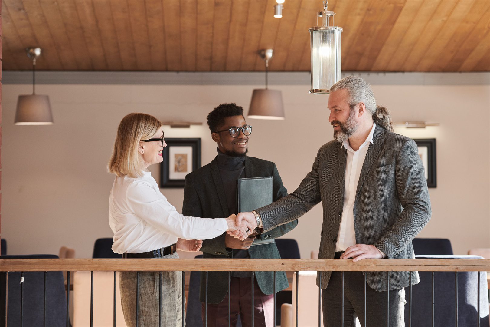 business-handshake-at-a-meeting-in-the-restaurant